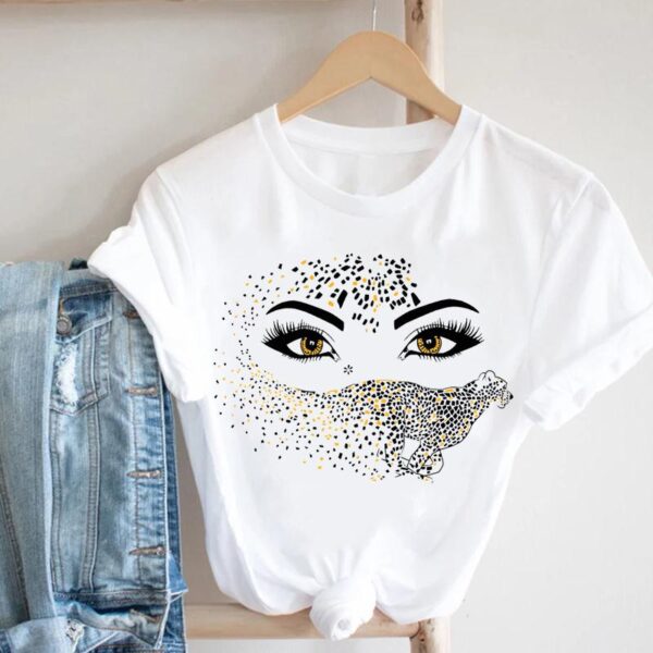 Eye Lashes Female T-shirt - Image 3